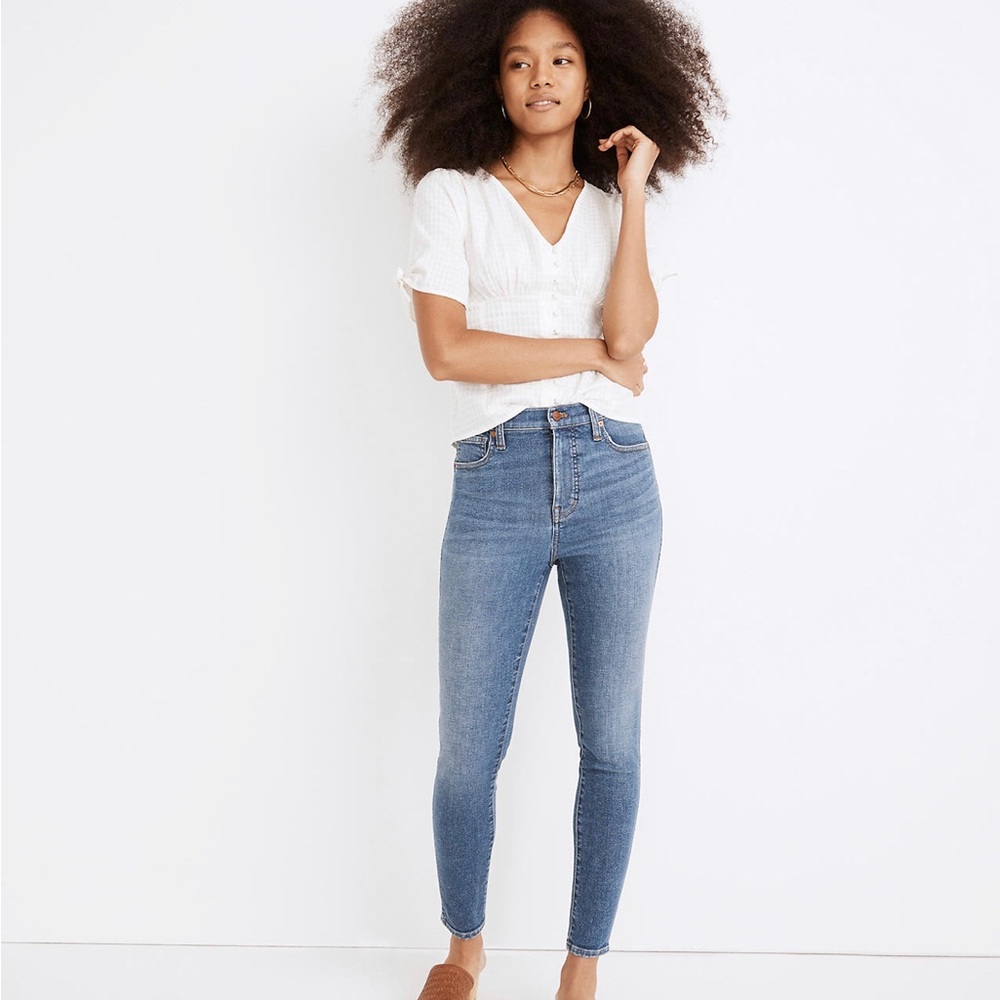 GUC - RARE Madewell 9” High Rise Skinny Crop size 29